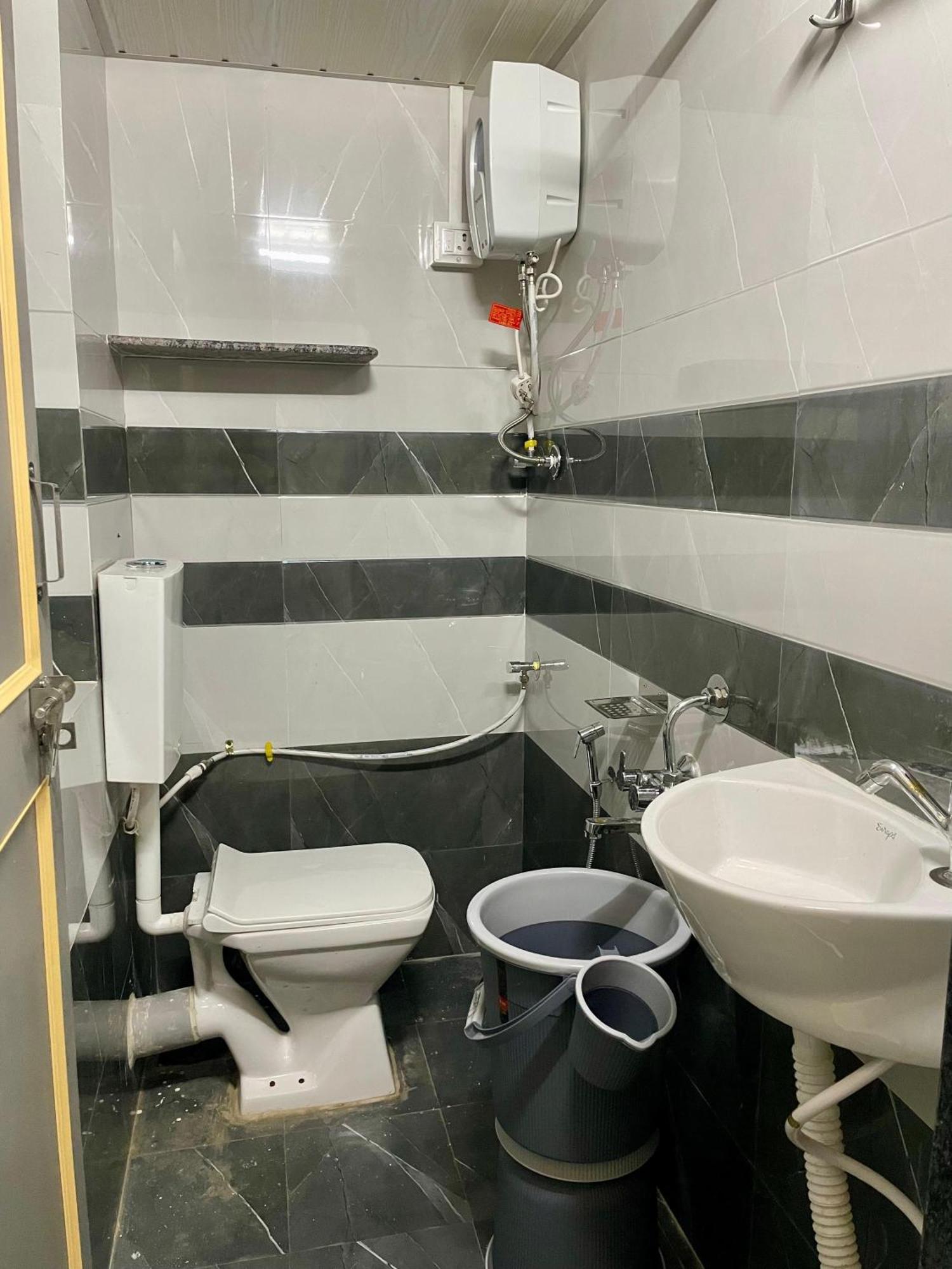Shubham Homestay Chiplūn المظهر الخارجي الصورة